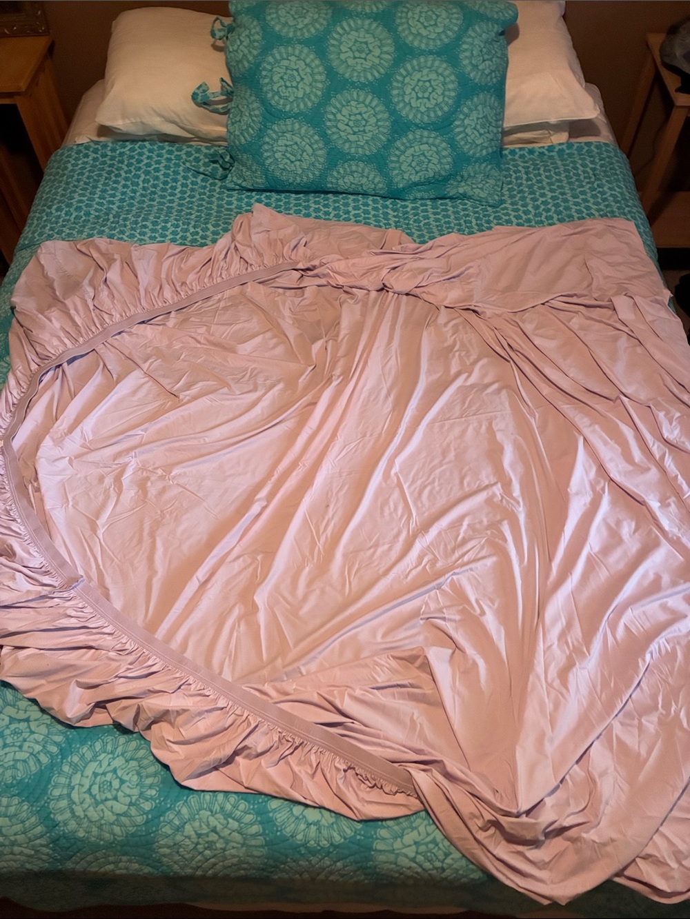 Rest Cooling purple flat and fitted sheets- Elegant Home Bedding
